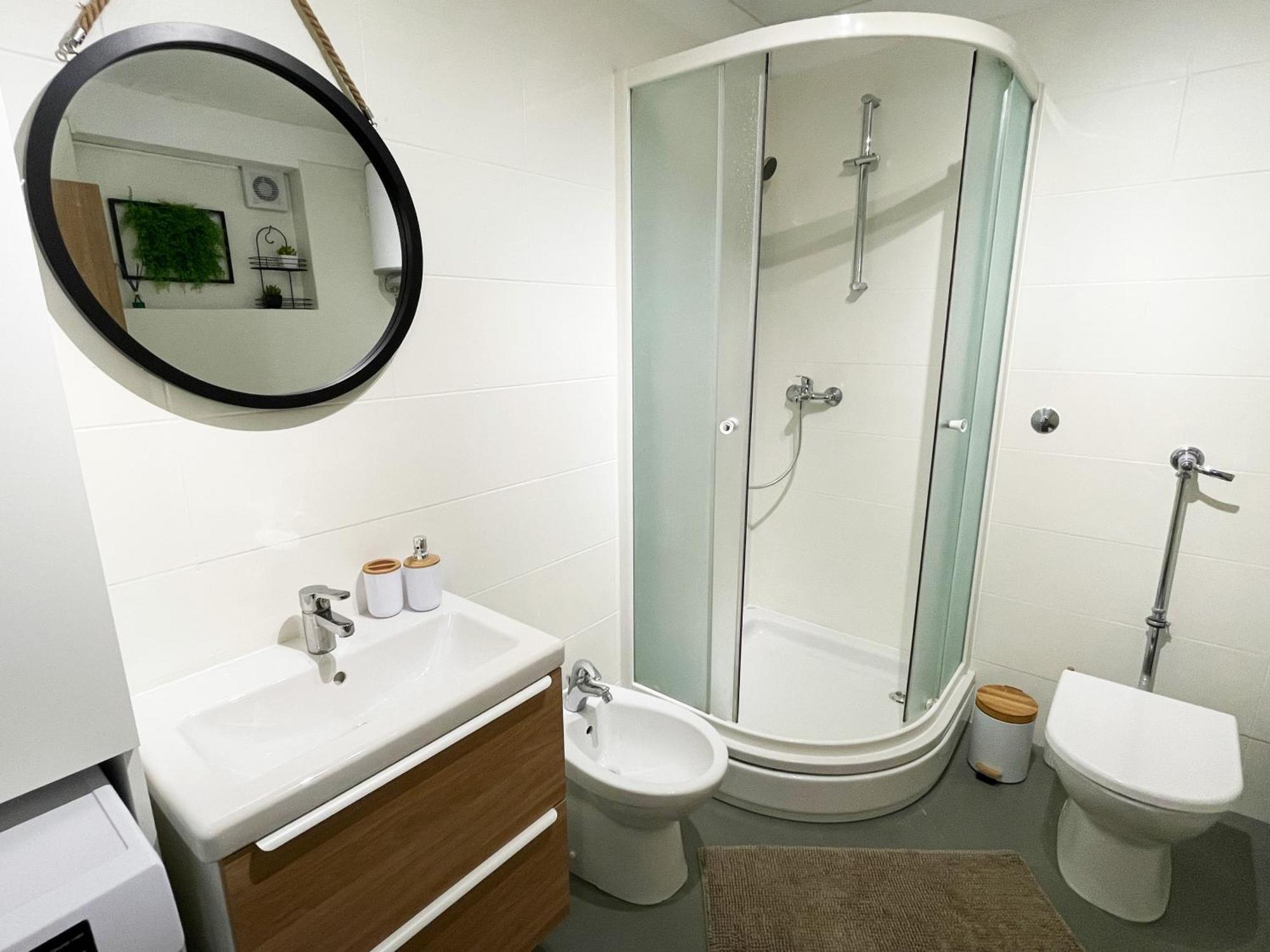 Cute Apartment In Rijeka Near Beach With Parking ภายนอก รูปภาพ
